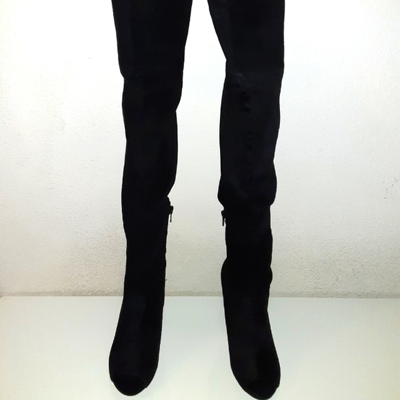 Wild diva over the knee boots size 5 1/2. - Picture 1 of 7